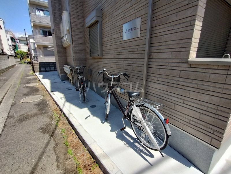 14/19 エントランス