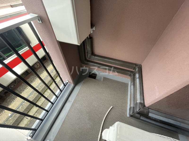 14/23 バルコニー