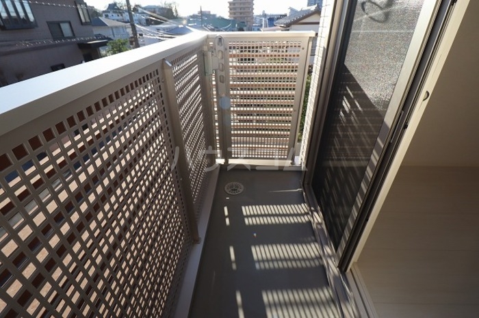 13/21 バルコニー