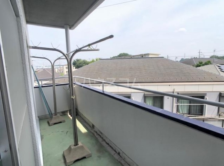 13/13 バルコニー