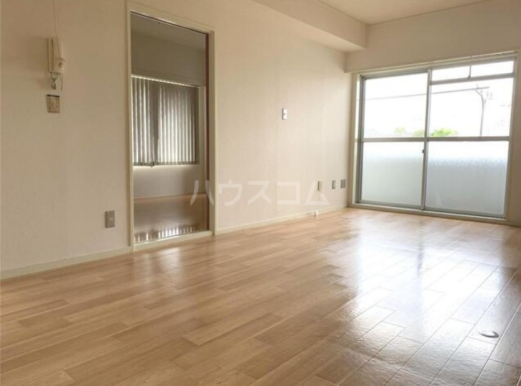 4/13 リビング/ダイニング