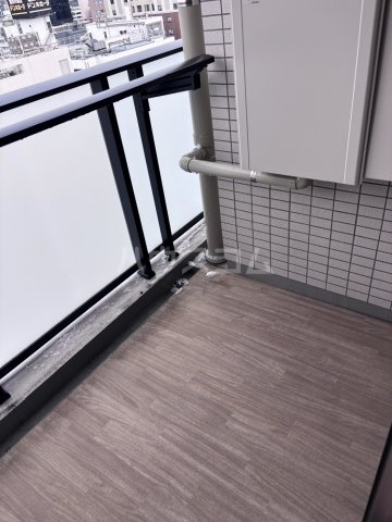 13/30 バルコニー