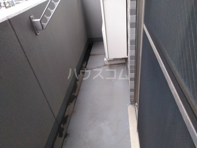 20/30 バルコニー