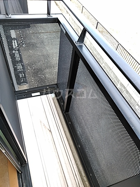 18/30 バルコニー