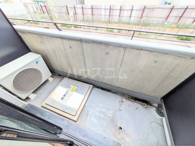 20/30 バルコニー