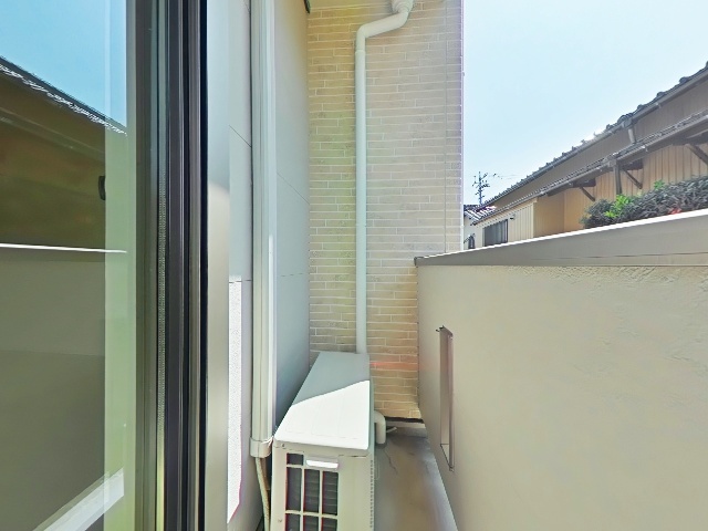 16/28 バルコニー