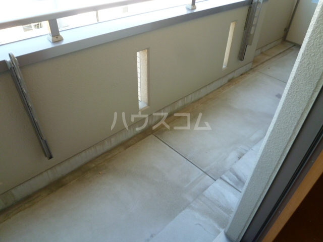 13/25 バルコニー