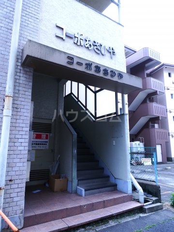 3/10 エントランス