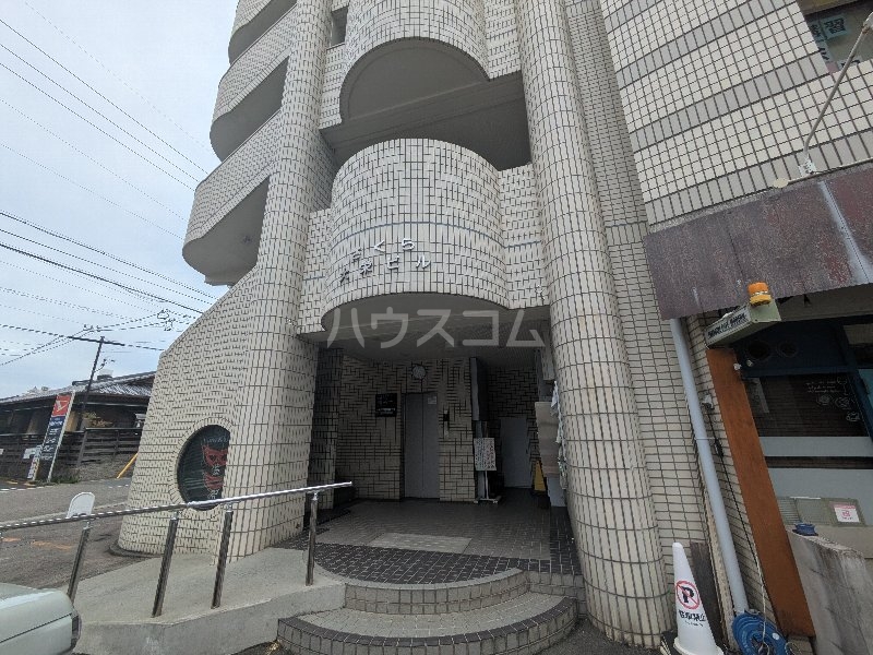 16/24 エントランス