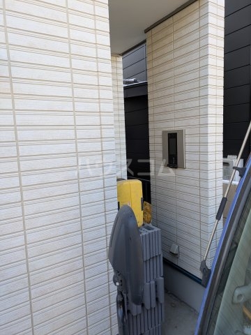 17/22 エントランス