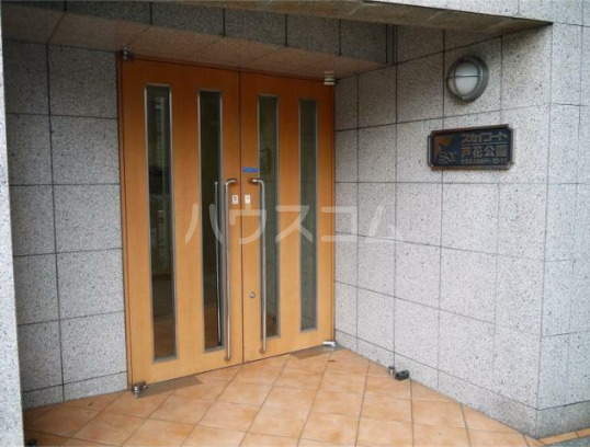 14/21 エントランス