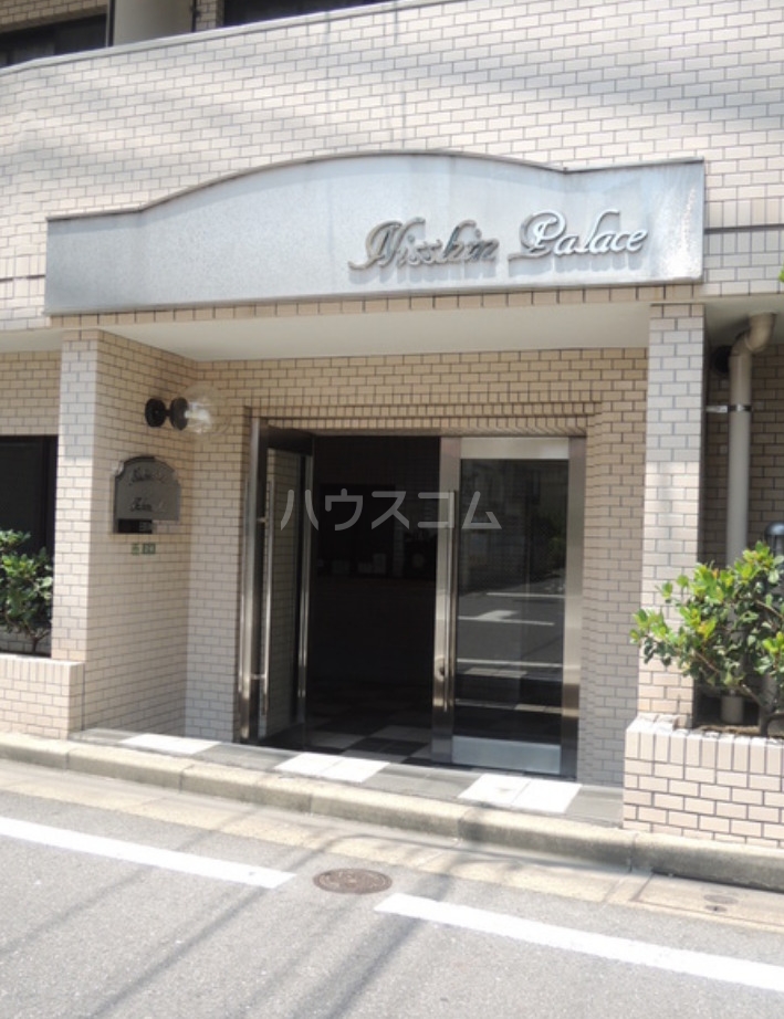 14/17 エントランス