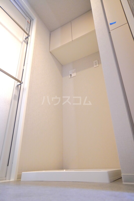 17/27 エントランス