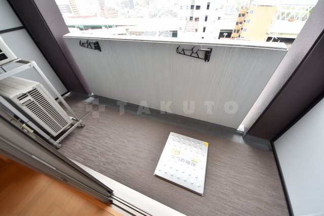 17/26 バルコニー