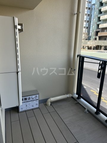 19/30 バルコニー