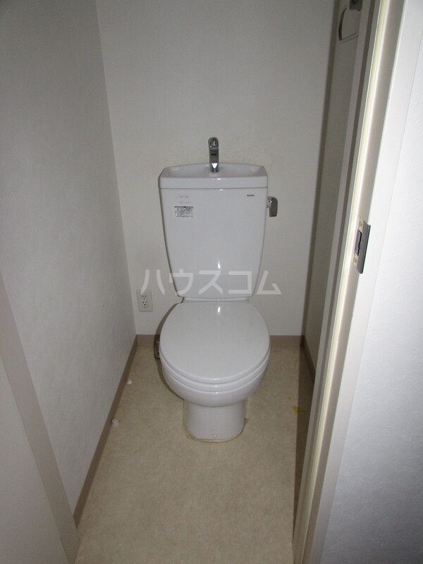 14/19 エントランス