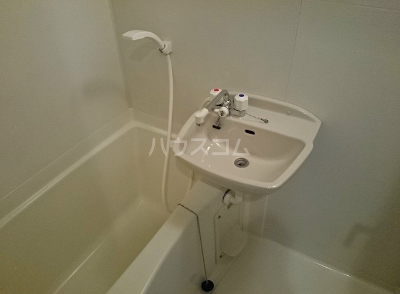 13/23 エントランス