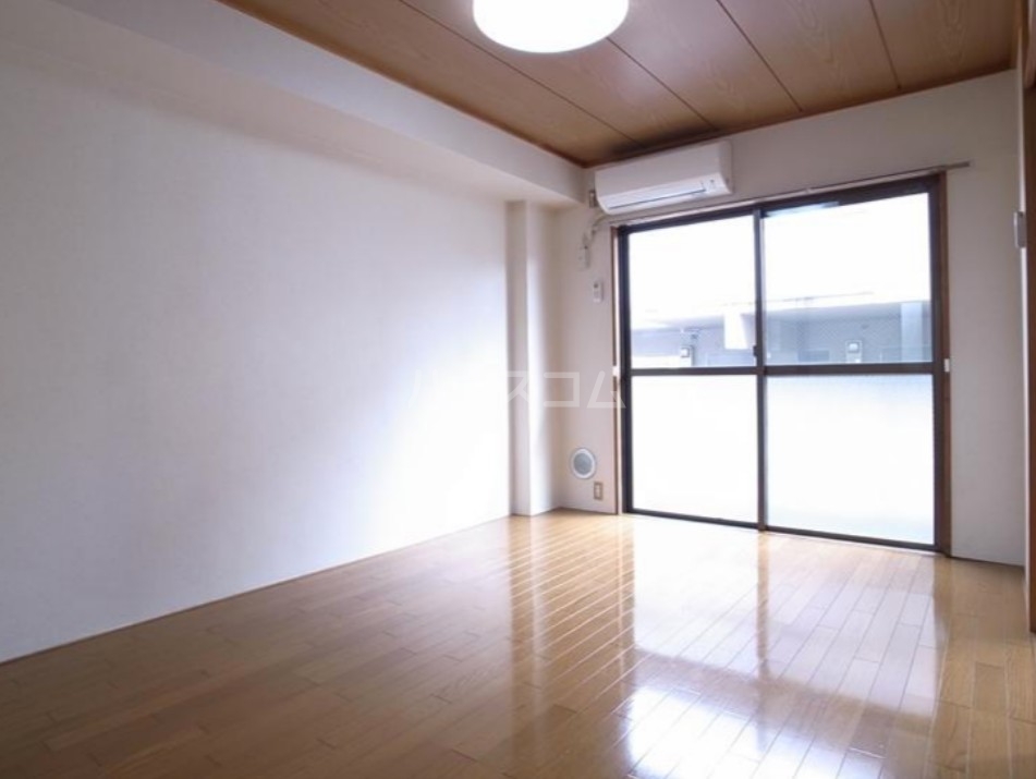 2/7 リビング/ダイニング