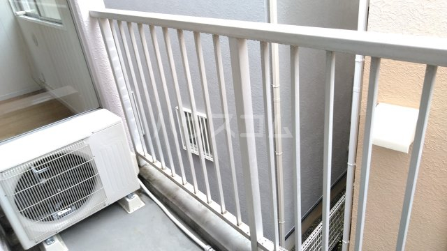 18/23 バルコニー