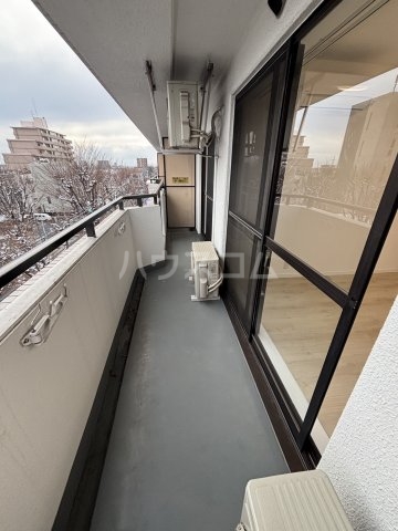 23/30 バルコニー