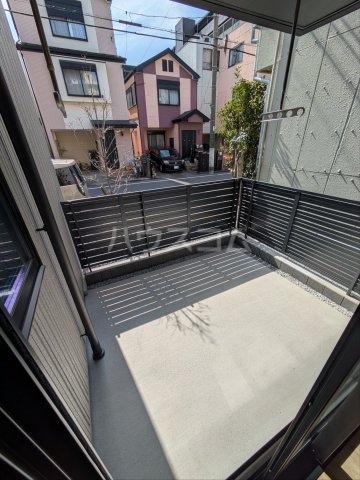 18/30 バルコニー