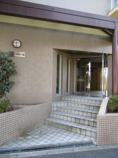 25/30 エントランス