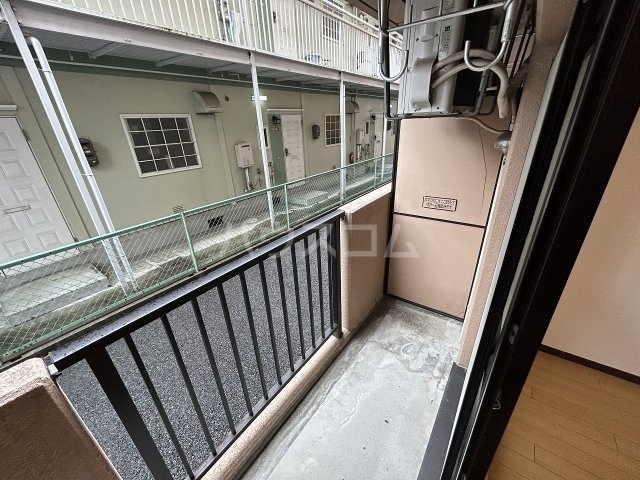 17/30 バルコニー