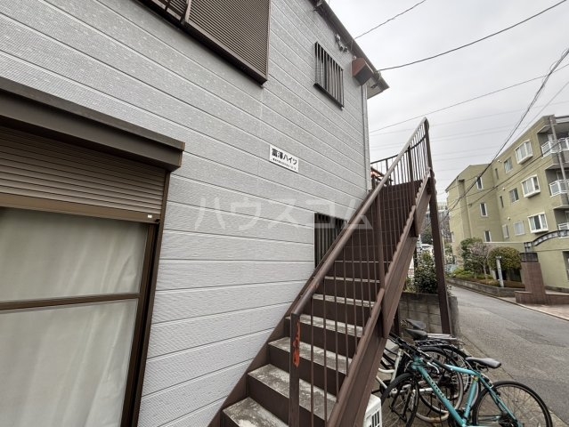 22/30 エントランス