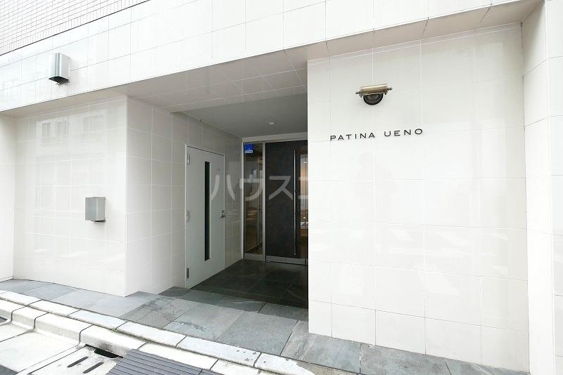 15/23 エントランス