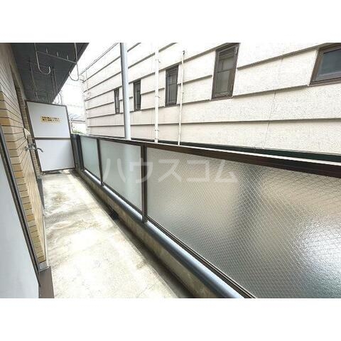 18/28 バルコニー