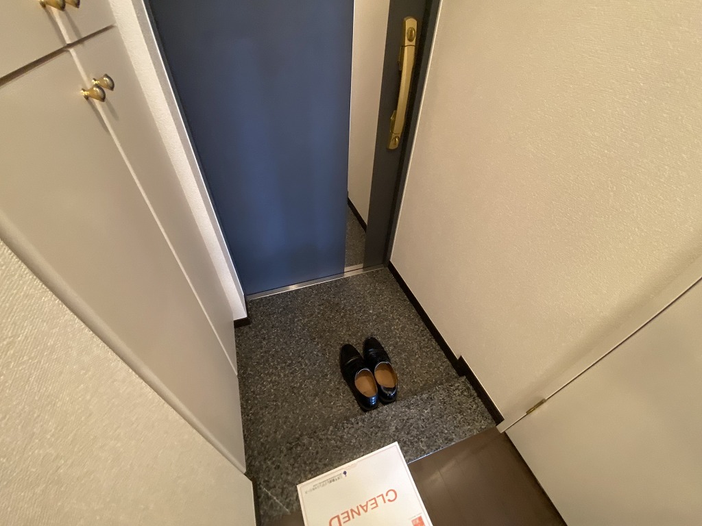 4/19 玄関