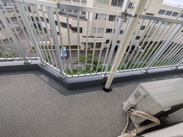 23/30 バルコニー