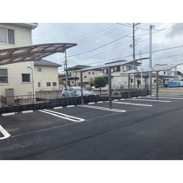15/23 駐車場