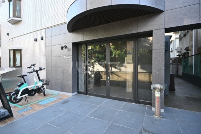 14/22 エントランス