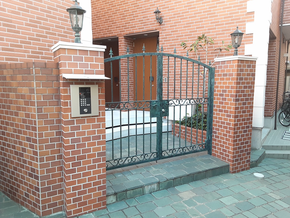 3/7 エントランス