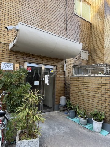 22/24 エントランス