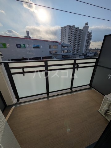 19/30 バルコニー