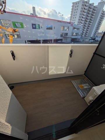 20/30 バルコニー