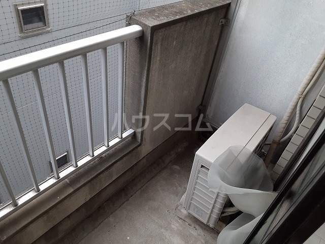 20/30 バルコニー