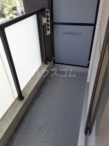 17/23 バルコニー