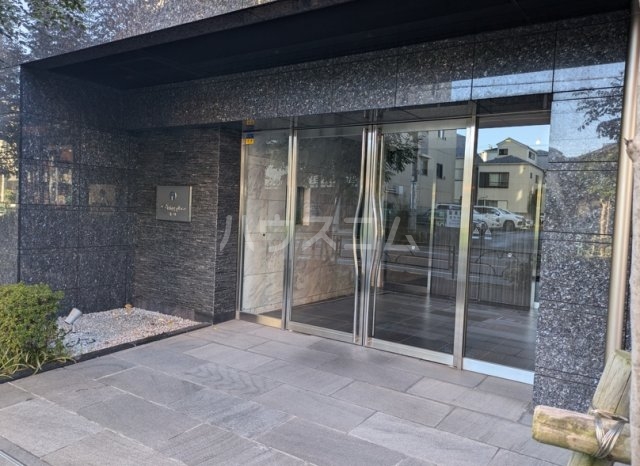 29/30 エントランス