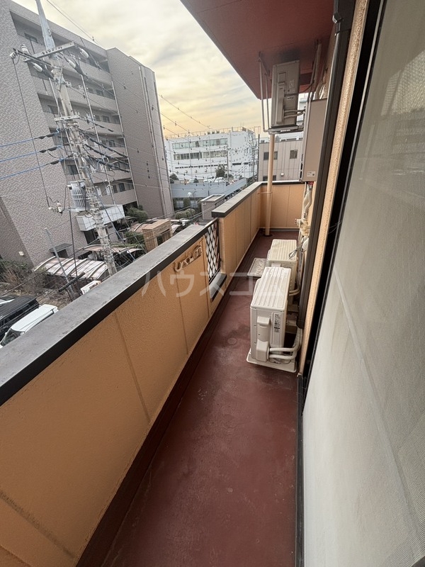 14/19 バルコニー