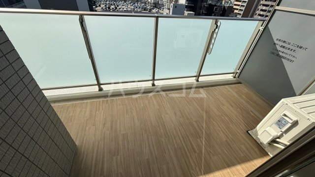 17/26 バルコニー