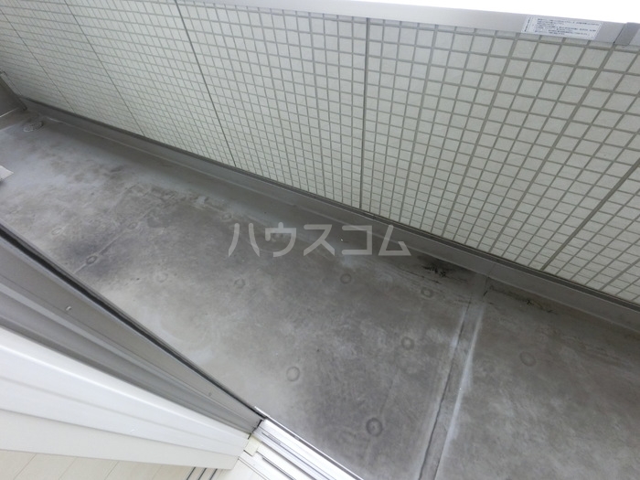 19/28 バルコニー