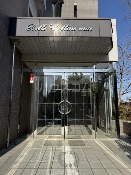 17/18 エントランス