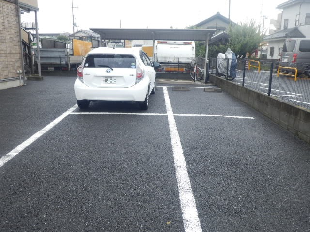 22/29 駐車場