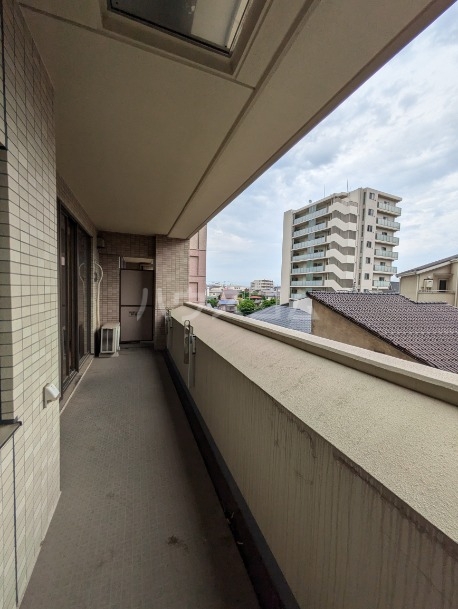 19/30 バルコニー
