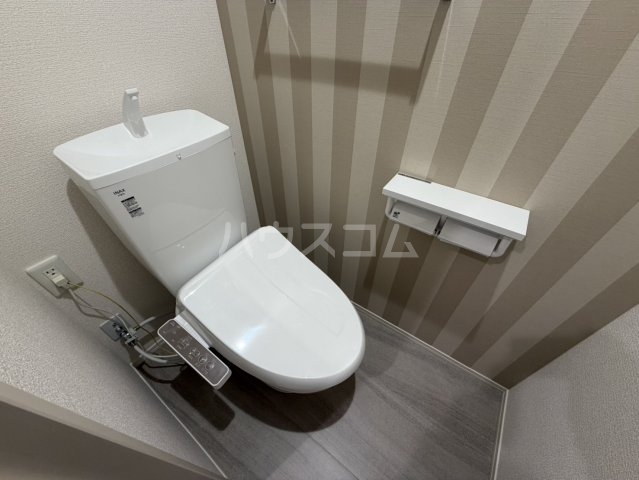 13/30 トイレ