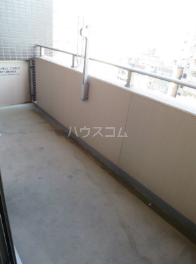 13/23 バルコニー