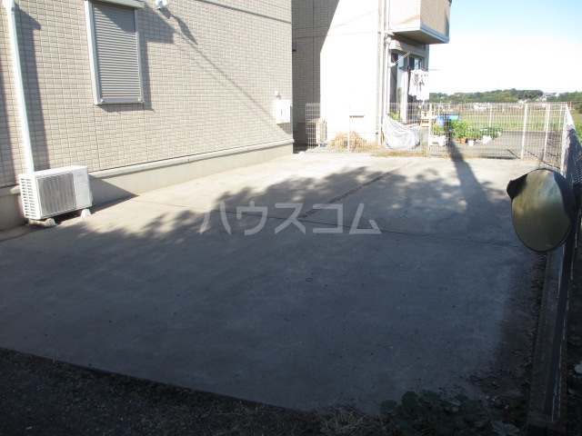 3/4 駐車場